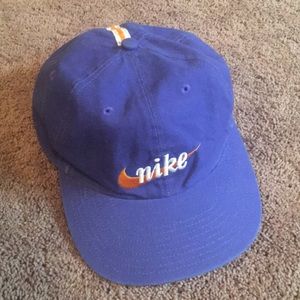 (EXTREMELY RARE) NIKE SAMPLE HAT (1 of 1)